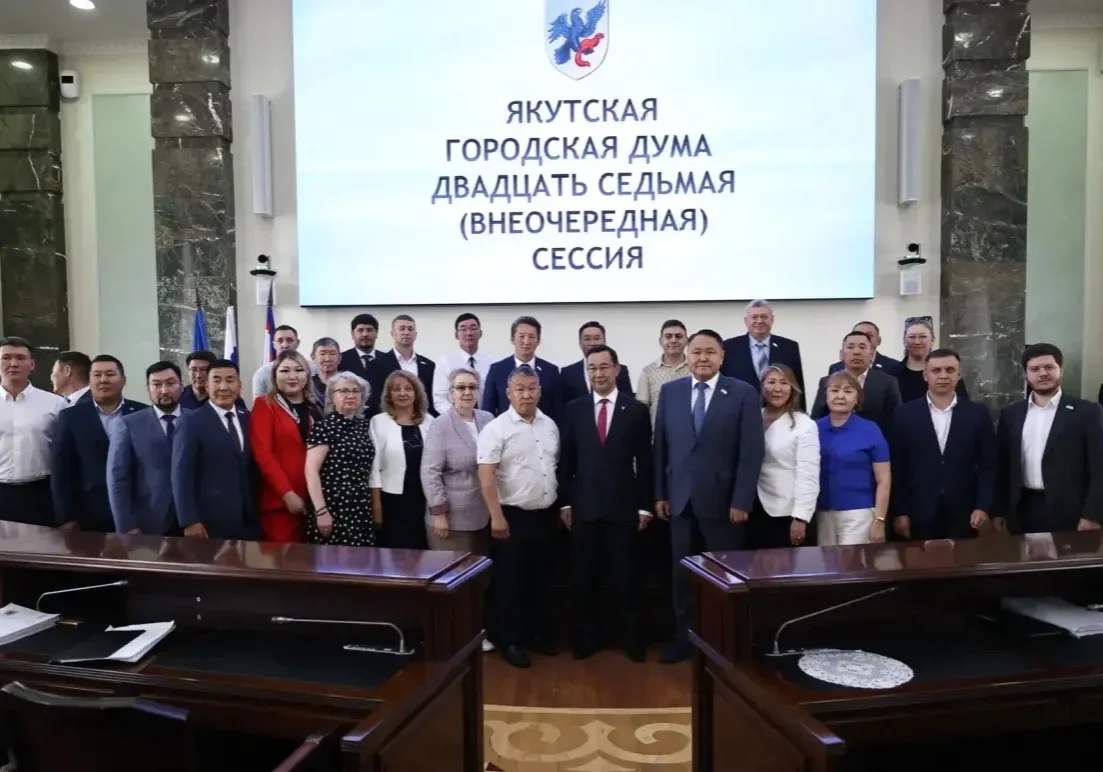айсен николаев поздравил